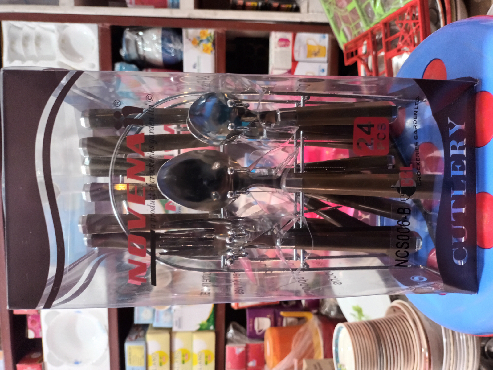 Novenaii High Quality Cutlery Set 24pcs