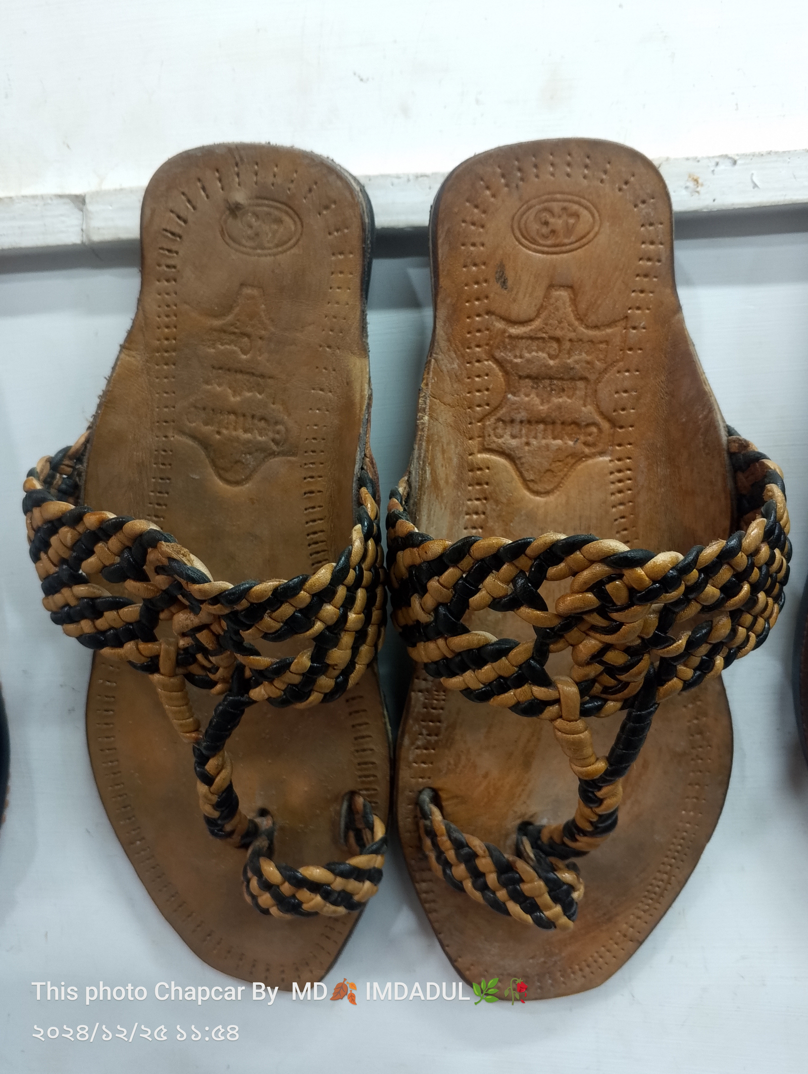 Original Kolapuri Sandel // For men