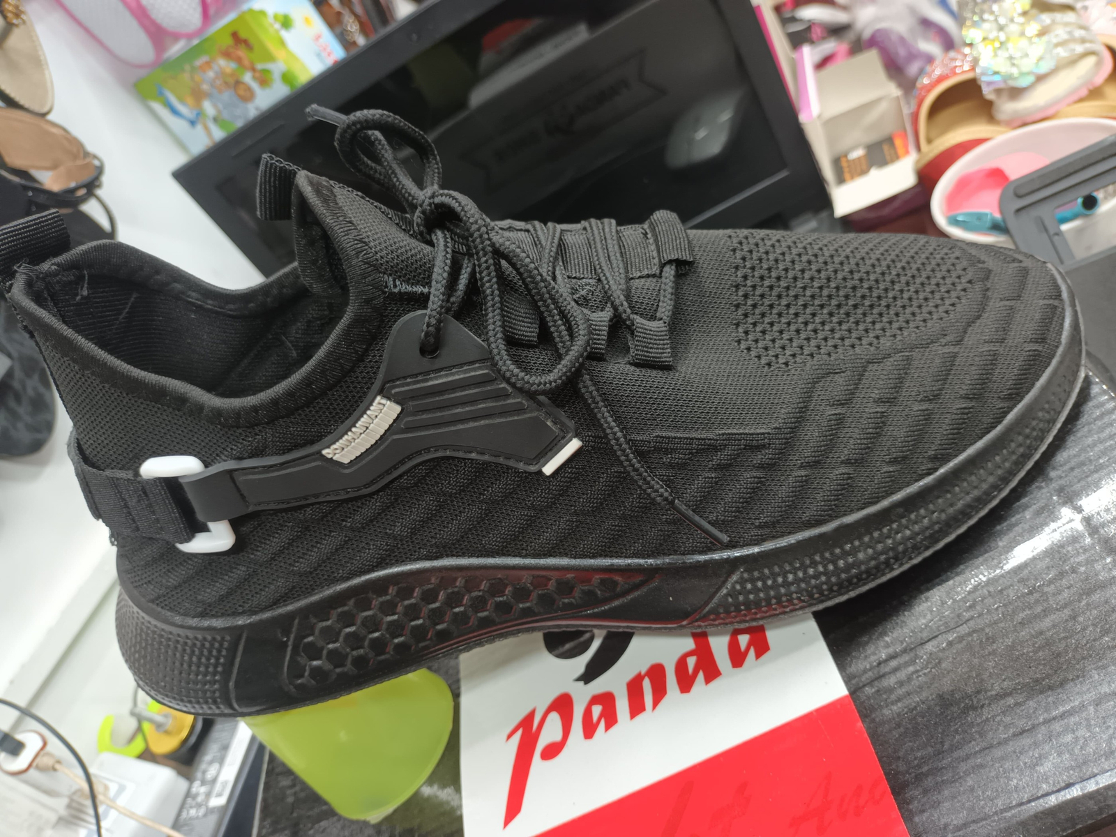 Soft Bottom Men's Shoes